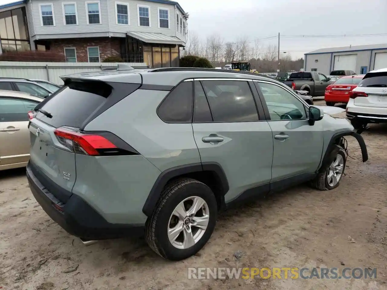 3 Photograph of a damaged car 2T3P1RFV5MW142834 TOYOTA RAV4 2021