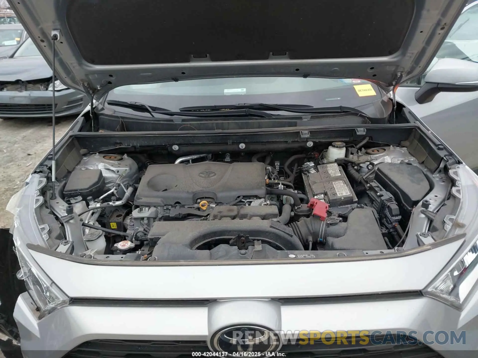 10 Photograph of a damaged car 2T3P1RFV5MW143532 TOYOTA RAV4 2021