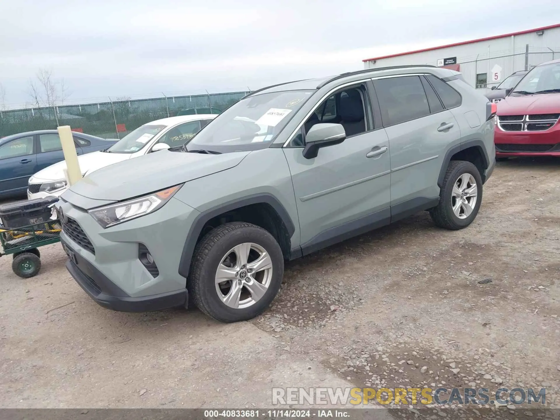 2 Photograph of a damaged car 2T3P1RFV5MW178023 TOYOTA RAV4 2021