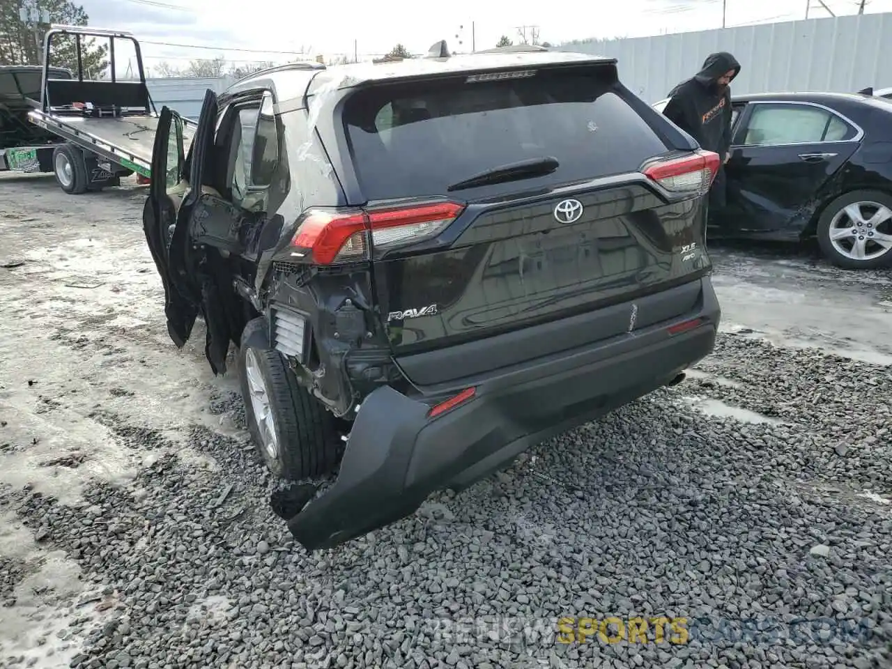 2 Photograph of a damaged car 2T3P1RFV5MW181343 TOYOTA RAV4 2021