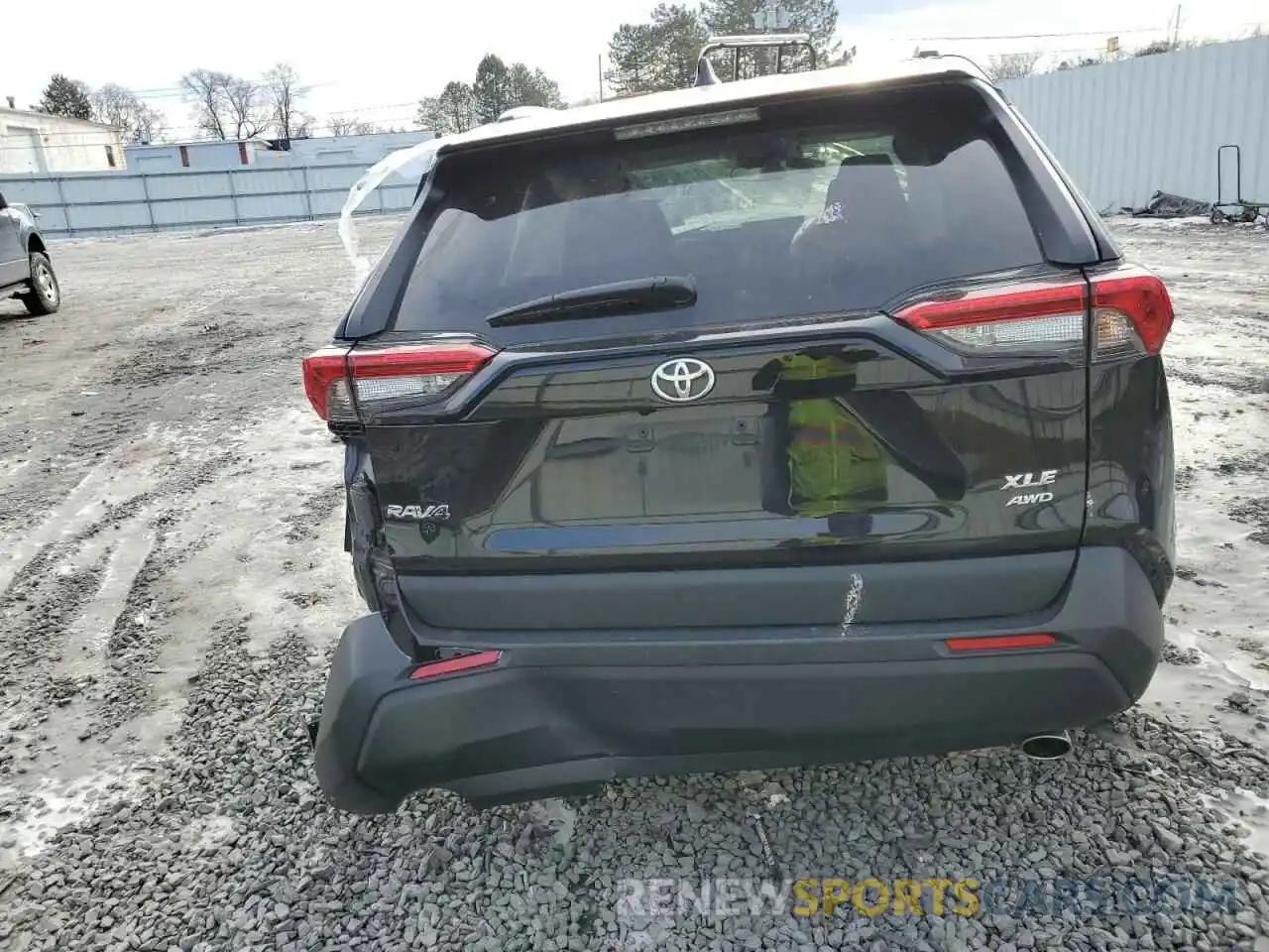 6 Photograph of a damaged car 2T3P1RFV5MW181343 TOYOTA RAV4 2021