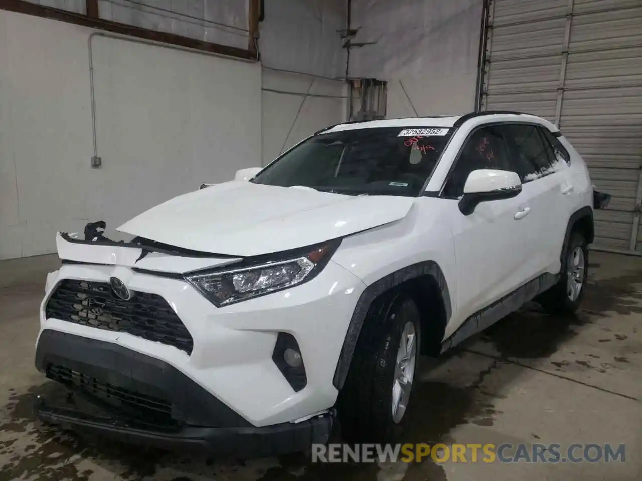 2 Photograph of a damaged car 2T3P1RFV5MW190091 TOYOTA RAV4 2021