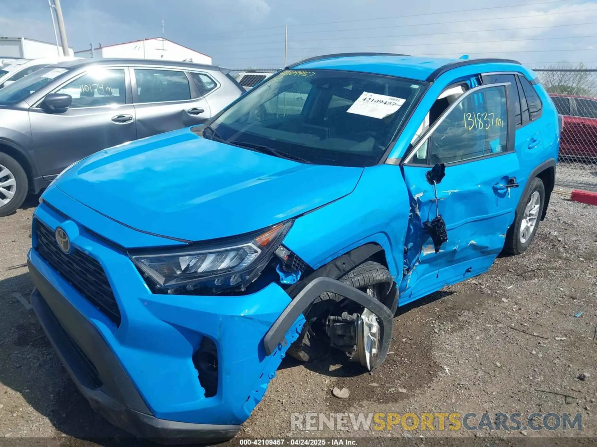 6 Photograph of a damaged car 2T3P1RFV5MW208427 TOYOTA RAV4 2021