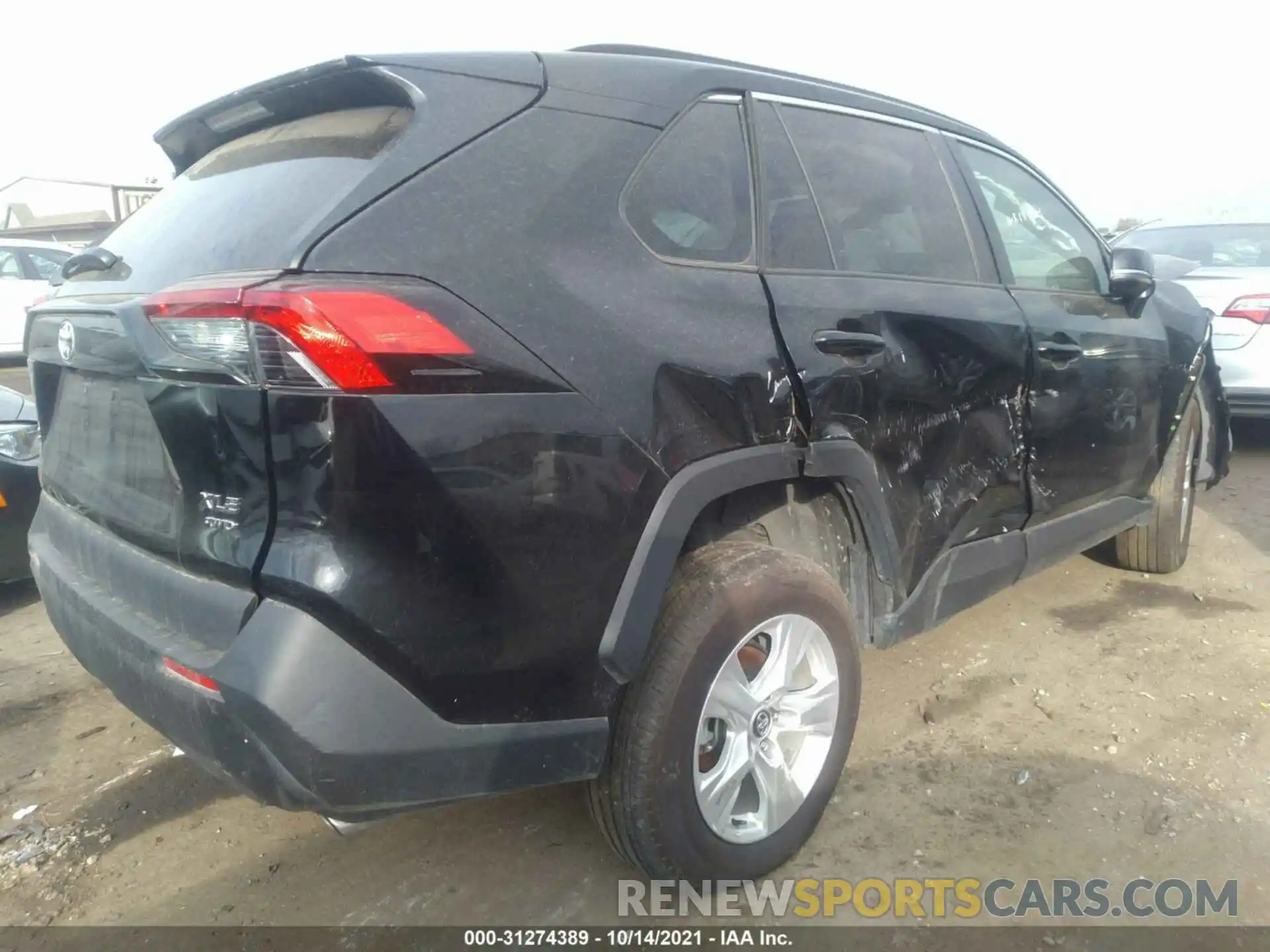 4 Photograph of a damaged car 2T3P1RFV6MC143766 TOYOTA RAV4 2021