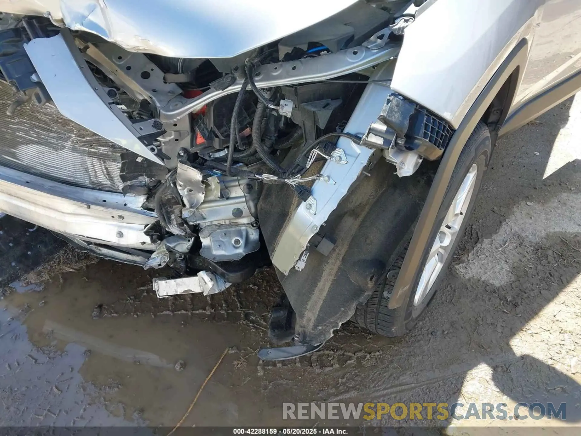 22 Photograph of a damaged car 2T3P1RFV6MC153214 TOYOTA RAV4 2021