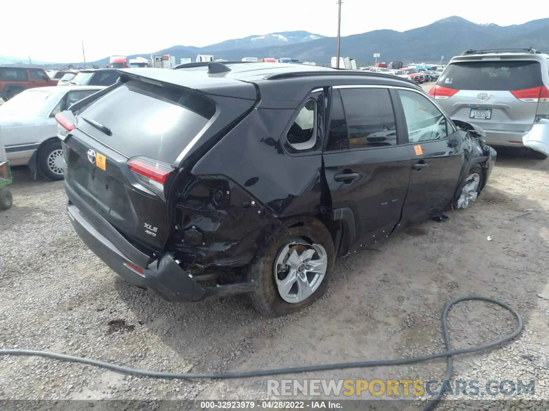 4 Photograph of a damaged car 2T3P1RFV6MC188819 TOYOTA RAV4 2021