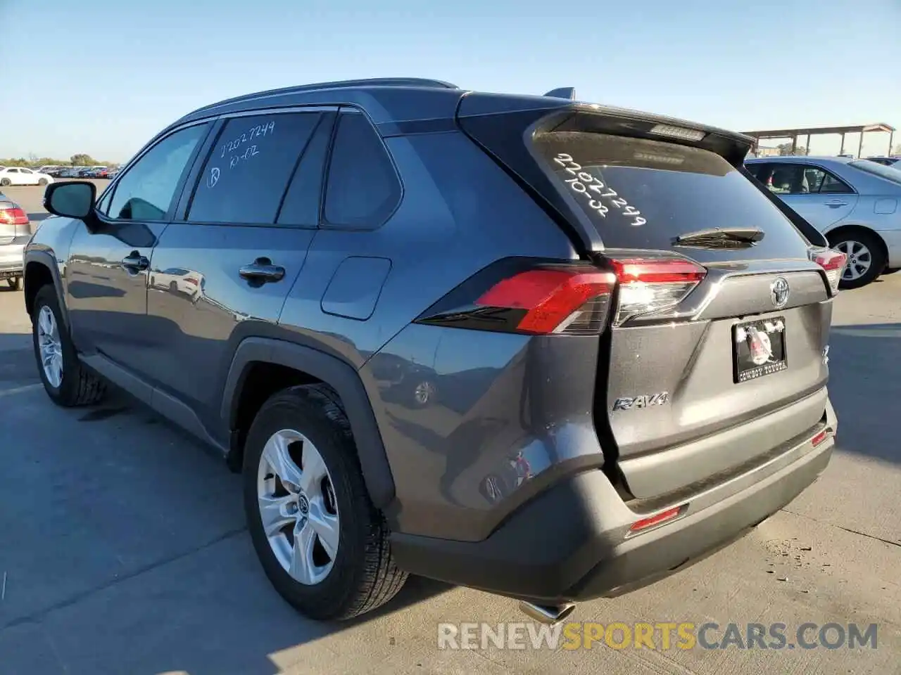 3 Photograph of a damaged car 2T3P1RFV6MC193793 TOYOTA RAV4 2021