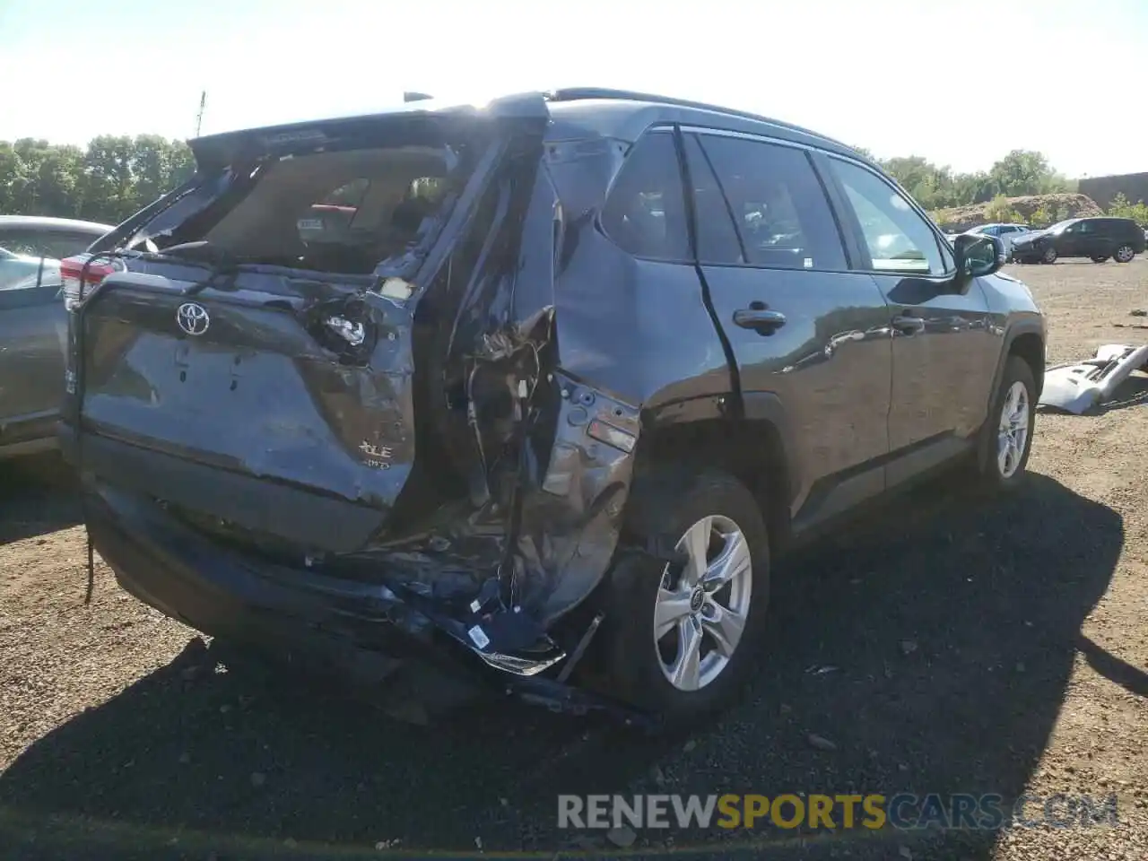 4 Photograph of a damaged car 2T3P1RFV6MC204873 TOYOTA RAV4 2021