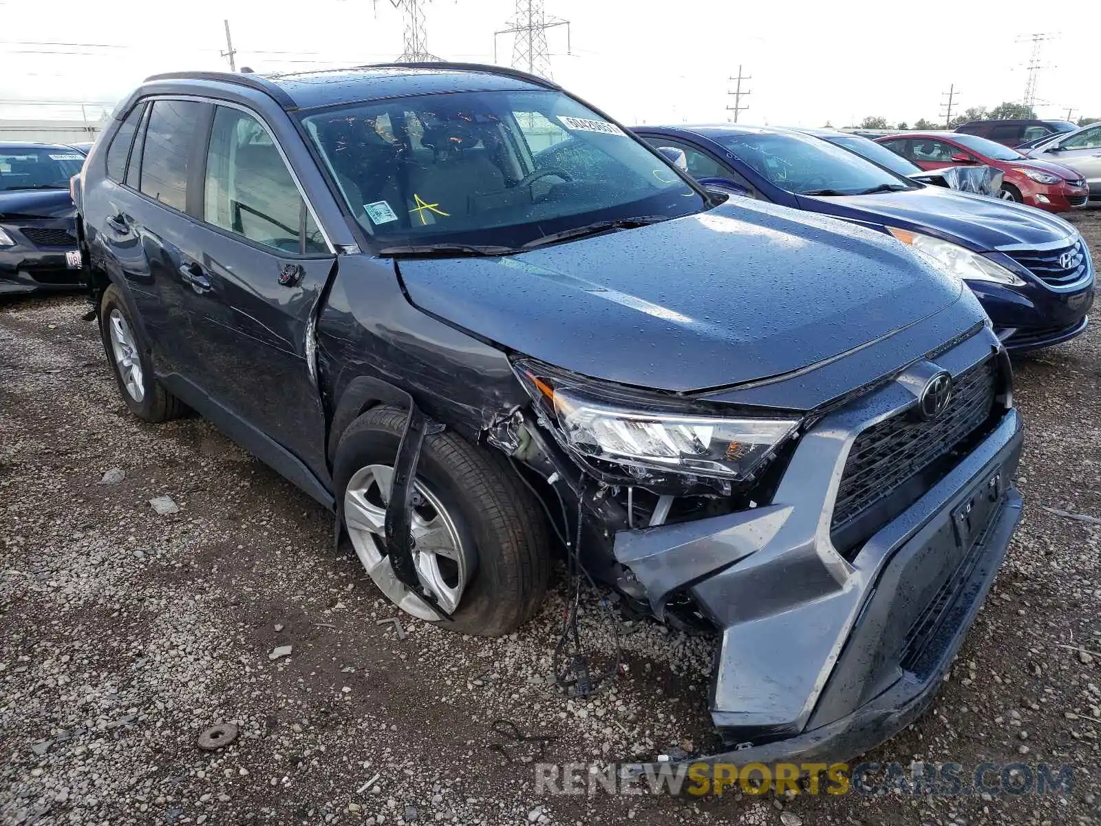 1 Photograph of a damaged car 2T3P1RFV6MC208597 TOYOTA RAV4 2021