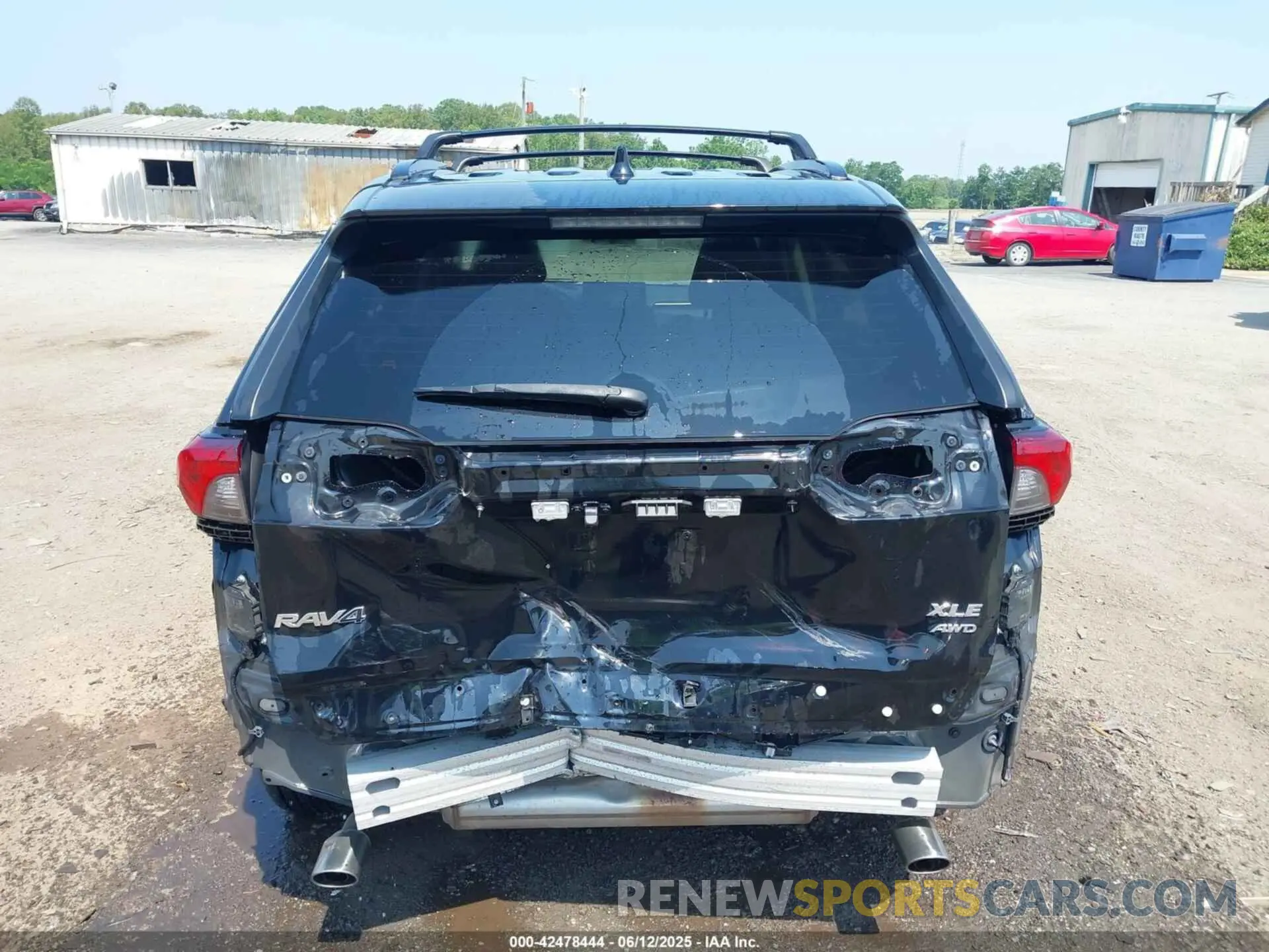 16 Photograph of a damaged car 2T3P1RFV6MC210902 TOYOTA RAV4 2021
