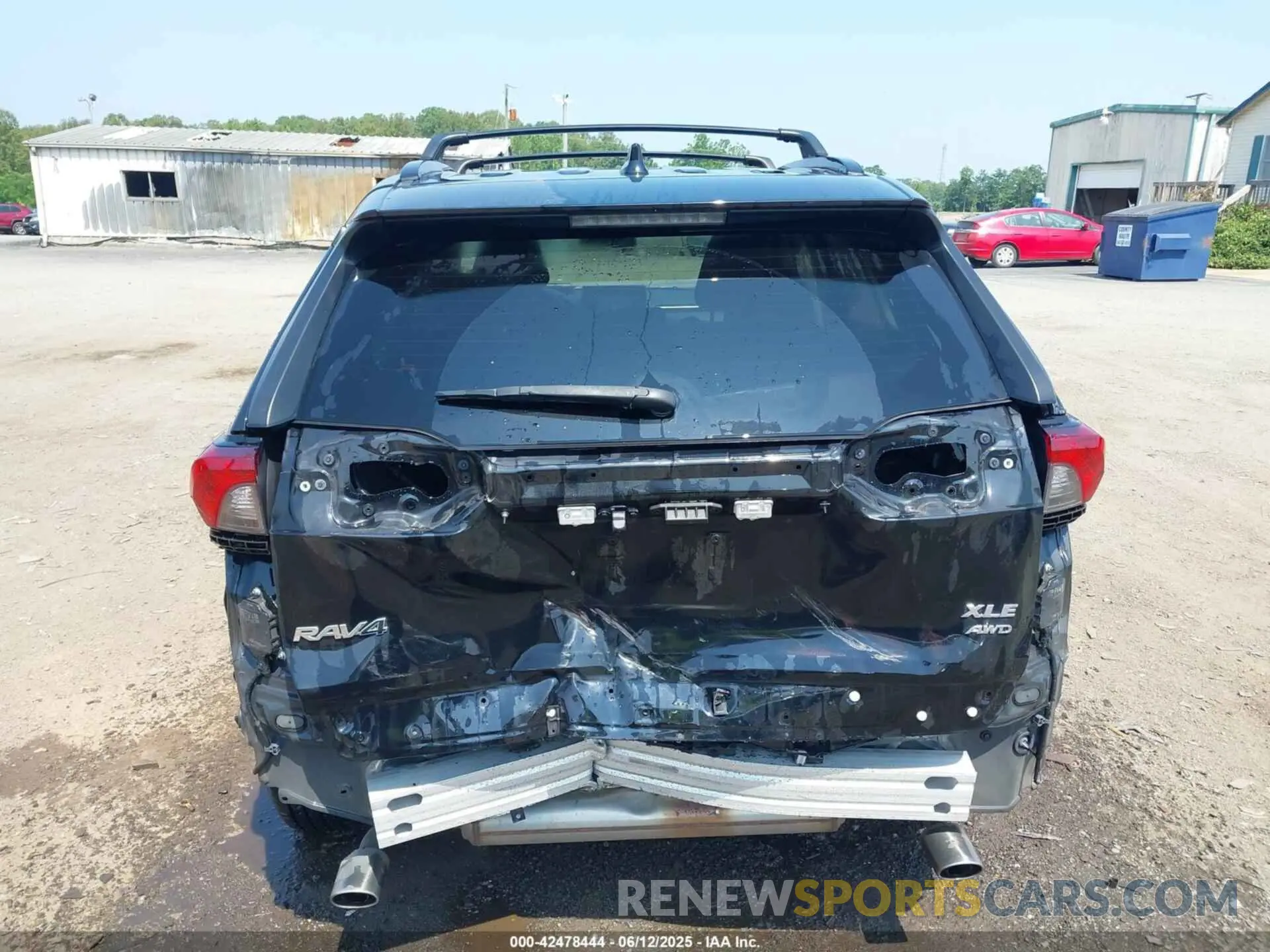 6 Photograph of a damaged car 2T3P1RFV6MC210902 TOYOTA RAV4 2021