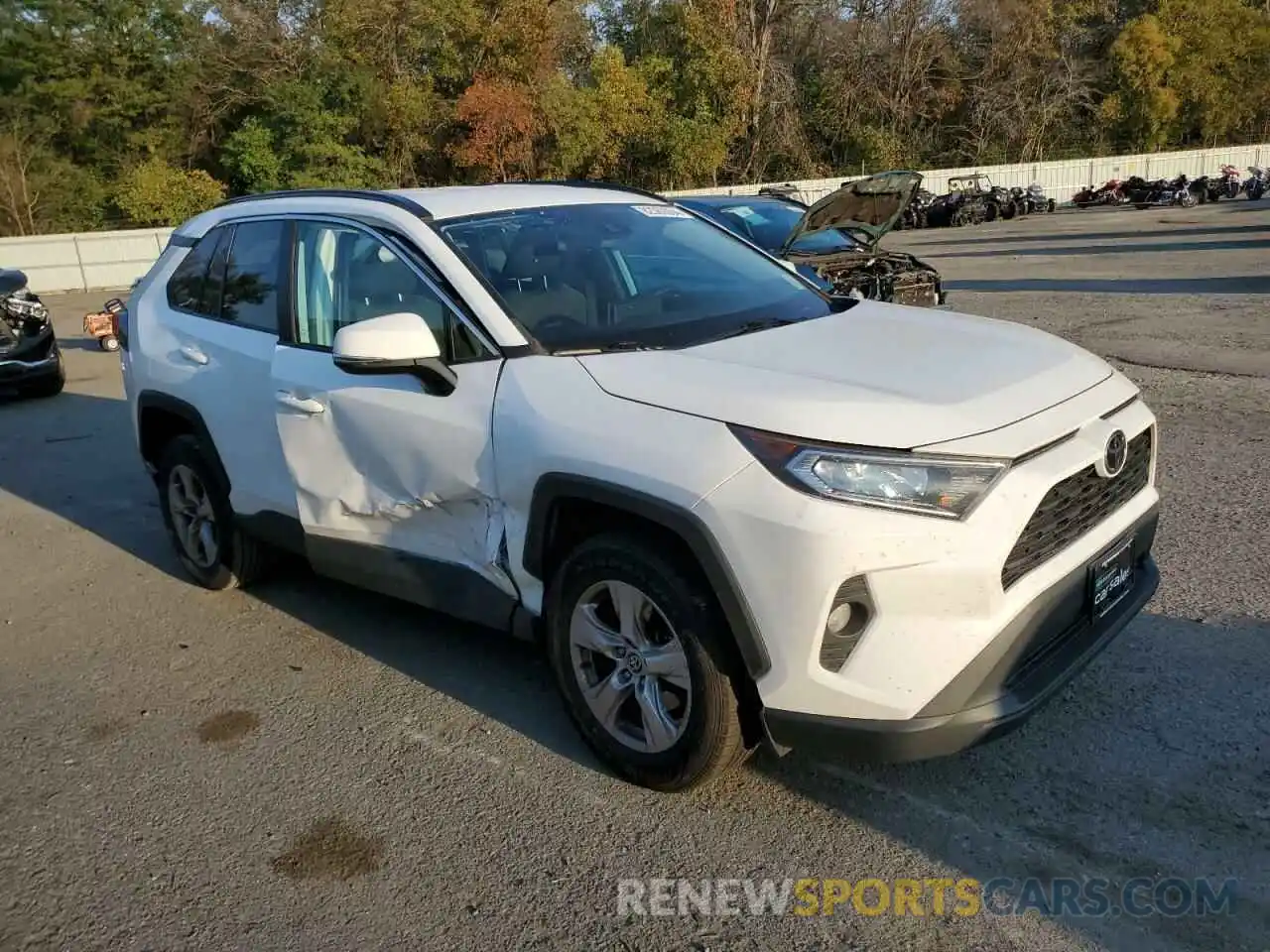 4 Photograph of a damaged car 2T3P1RFV6MC223732 TOYOTA RAV4 2021