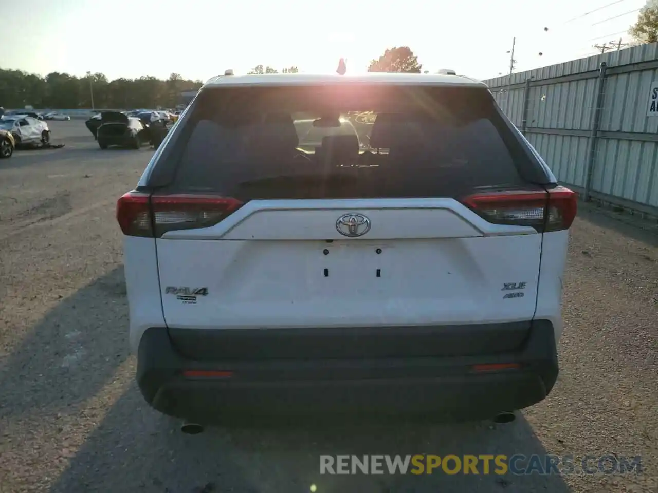 6 Photograph of a damaged car 2T3P1RFV6MC223732 TOYOTA RAV4 2021