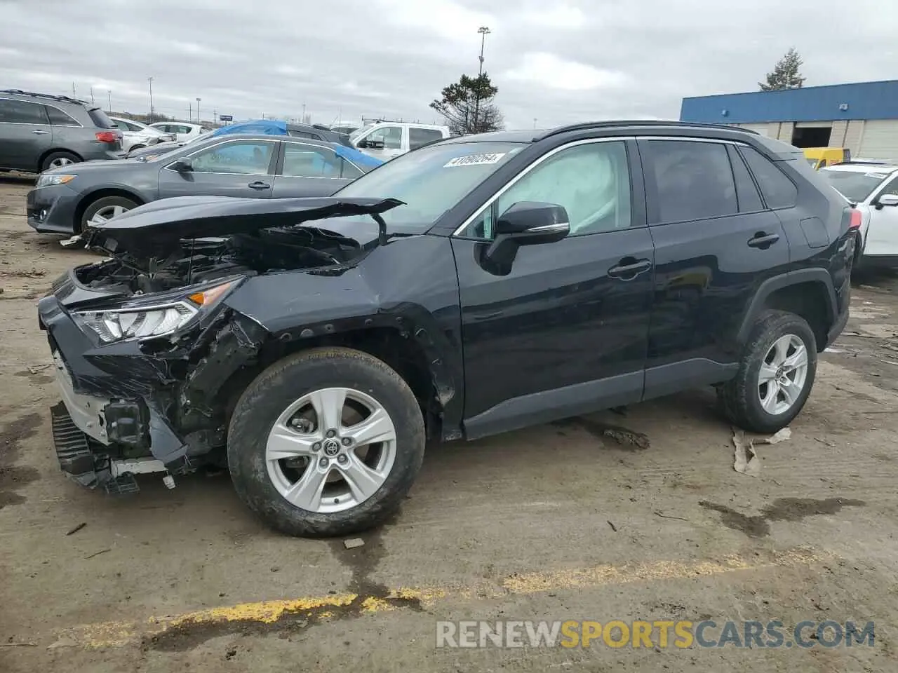 1 Photograph of a damaged car 2T3P1RFV6MC238540 TOYOTA RAV4 2021
