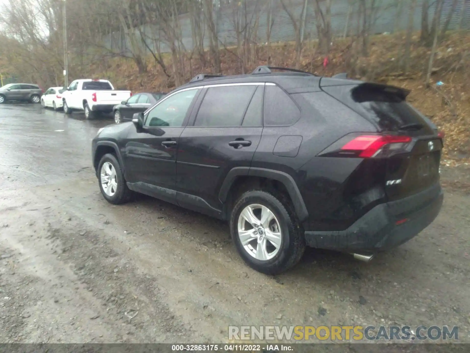 3 Photograph of a damaged car 2T3P1RFV6MC248212 TOYOTA RAV4 2021