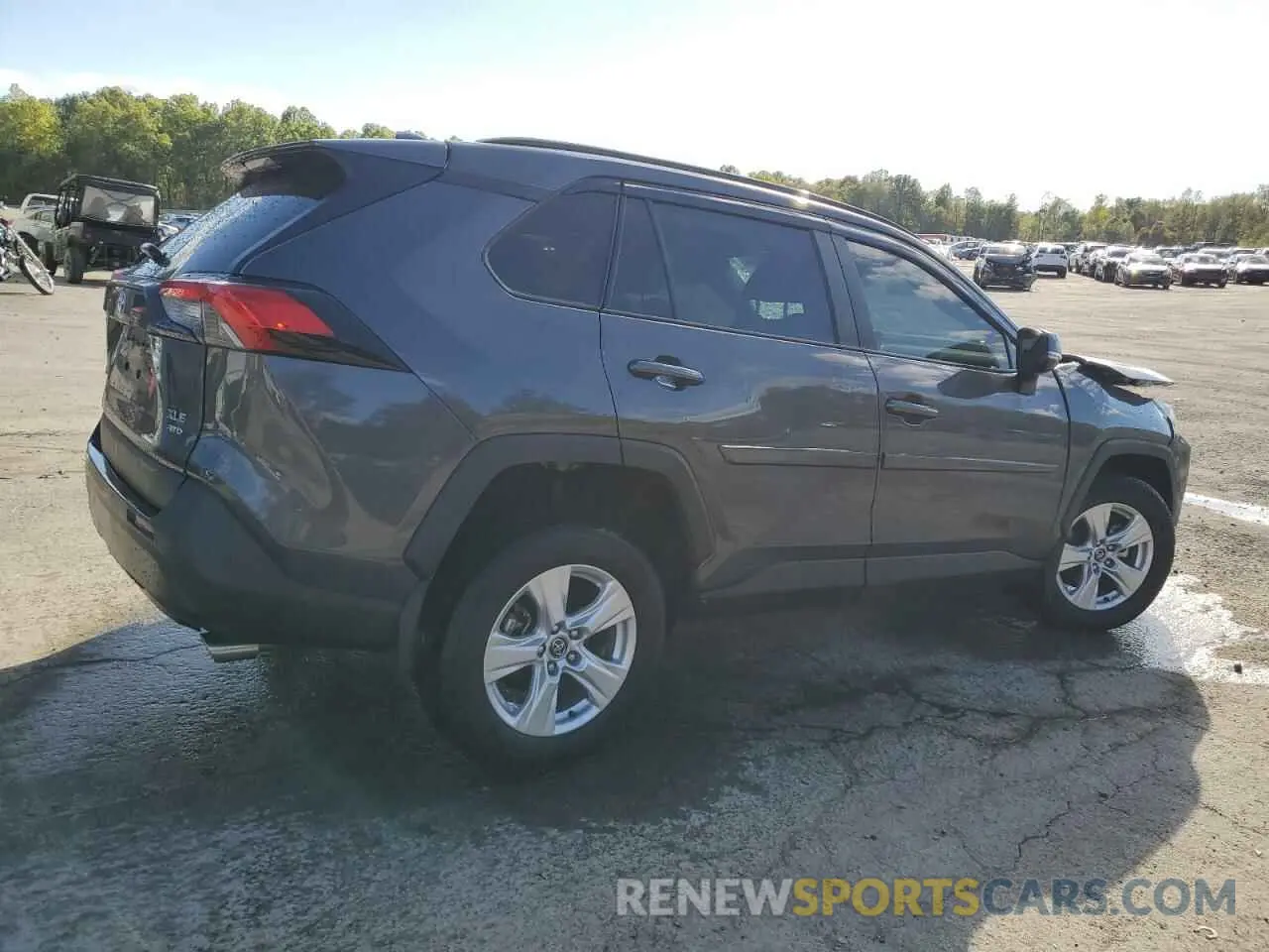 3 Photograph of a damaged car 2T3P1RFV6MW141045 TOYOTA RAV4 2021