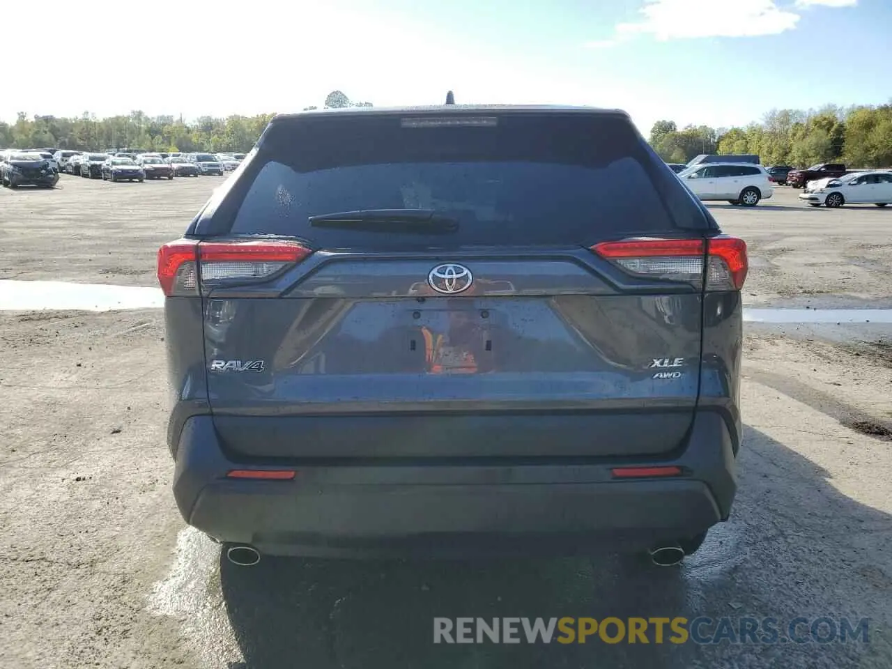 6 Photograph of a damaged car 2T3P1RFV6MW141045 TOYOTA RAV4 2021