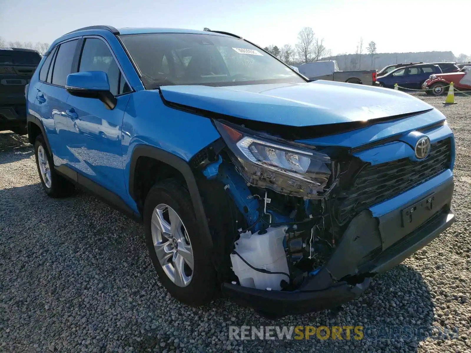 1 Photograph of a damaged car 2T3P1RFV6MW142941 TOYOTA RAV4 2021