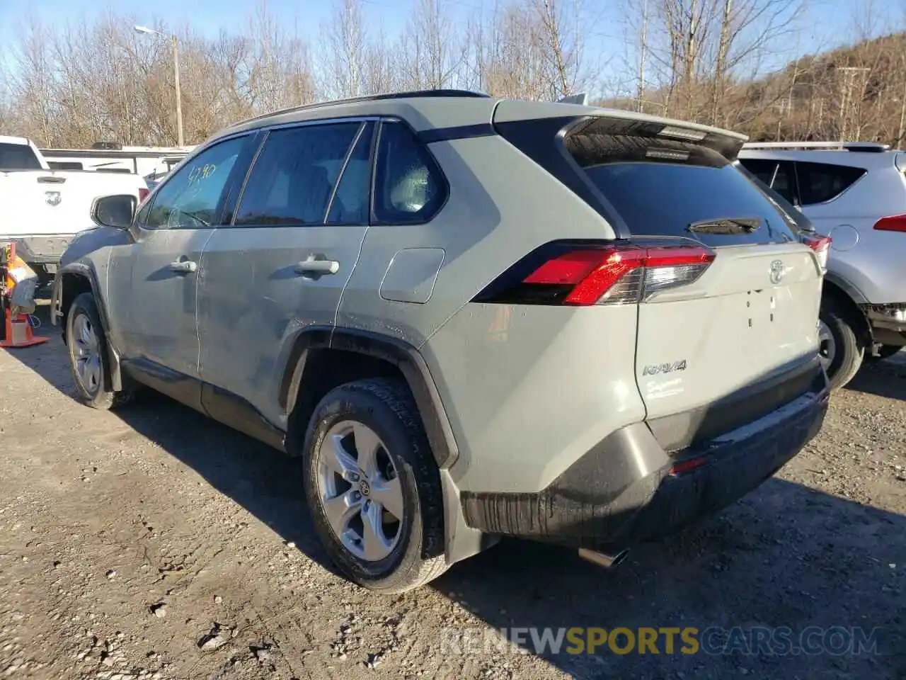 3 Photograph of a damaged car 2T3P1RFV6MW171825 TOYOTA RAV4 2021