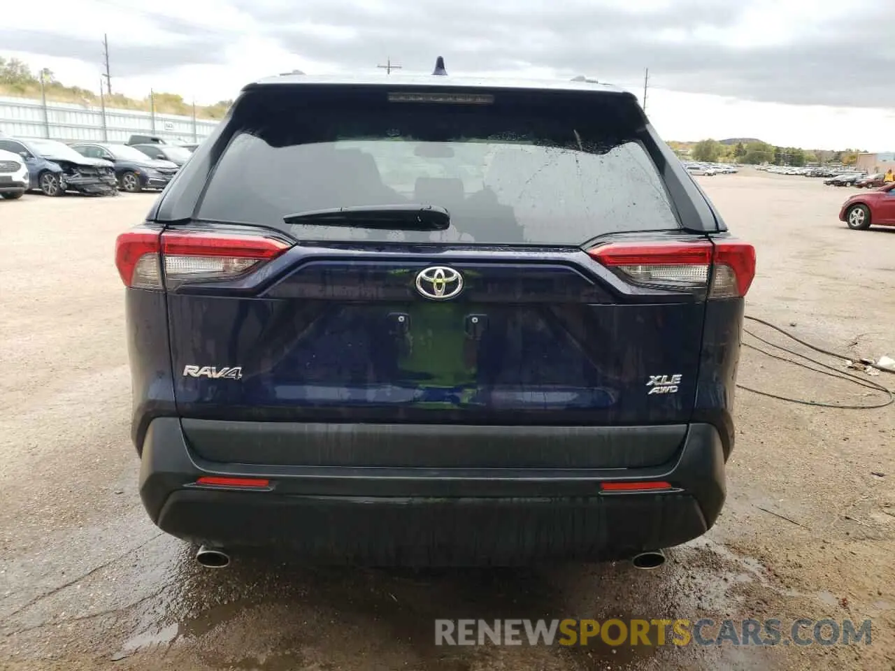 6 Photograph of a damaged car 2T3P1RFV6MW185675 TOYOTA RAV4 2021