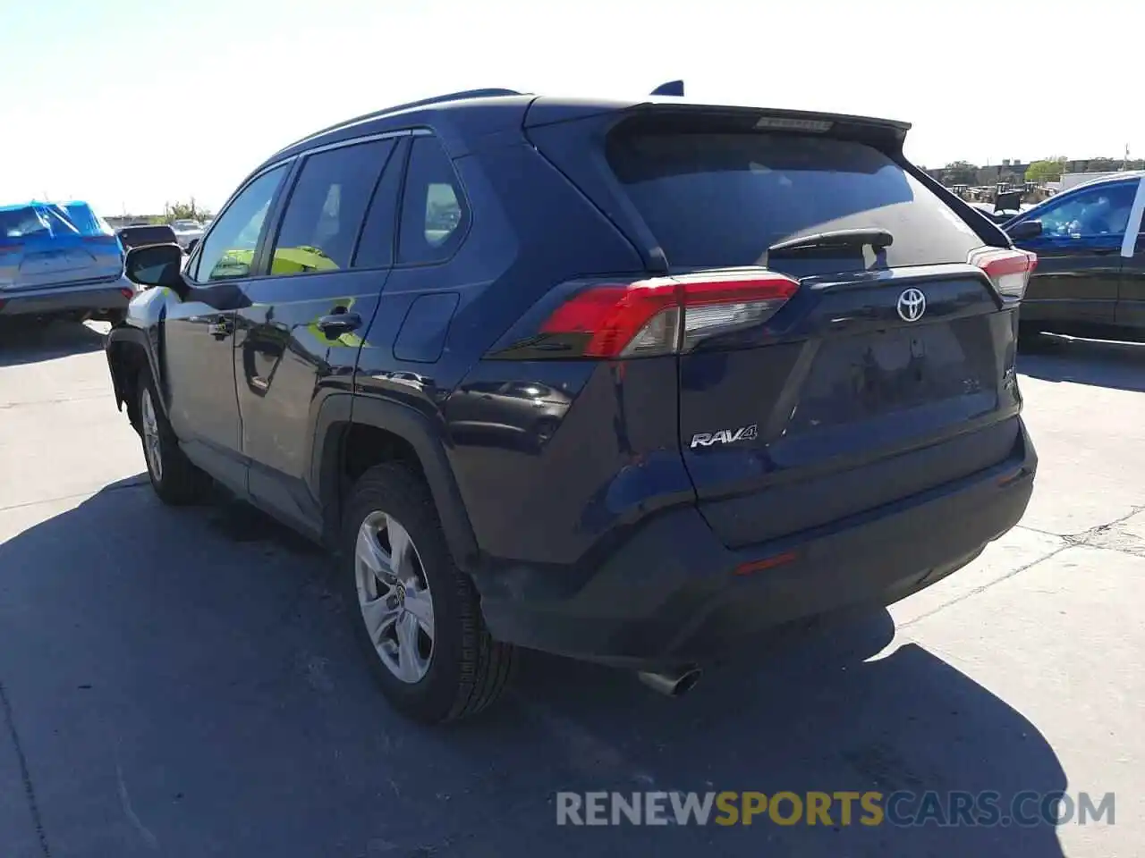 3 Photograph of a damaged car 2T3P1RFV6MW191816 TOYOTA RAV4 2021