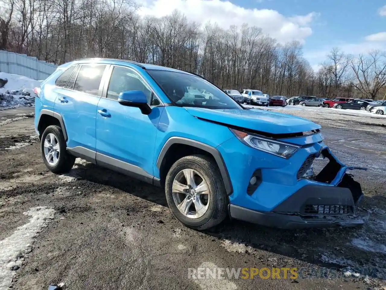 4 Photograph of a damaged car 2T3P1RFV6MW222935 TOYOTA RAV4 2021