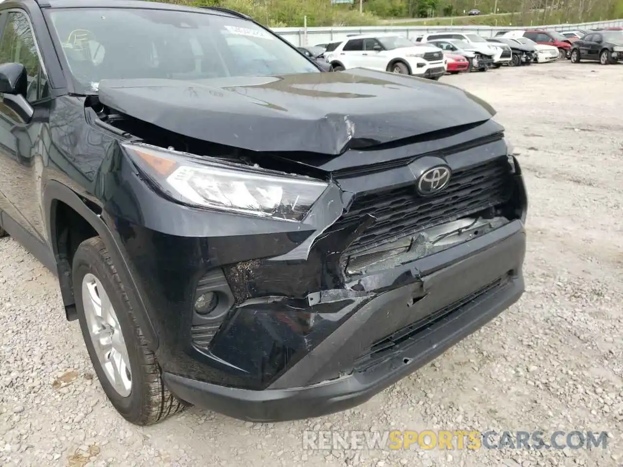 9 Photograph of a damaged car 2T3P1RFV6MW226192 TOYOTA RAV4 2021