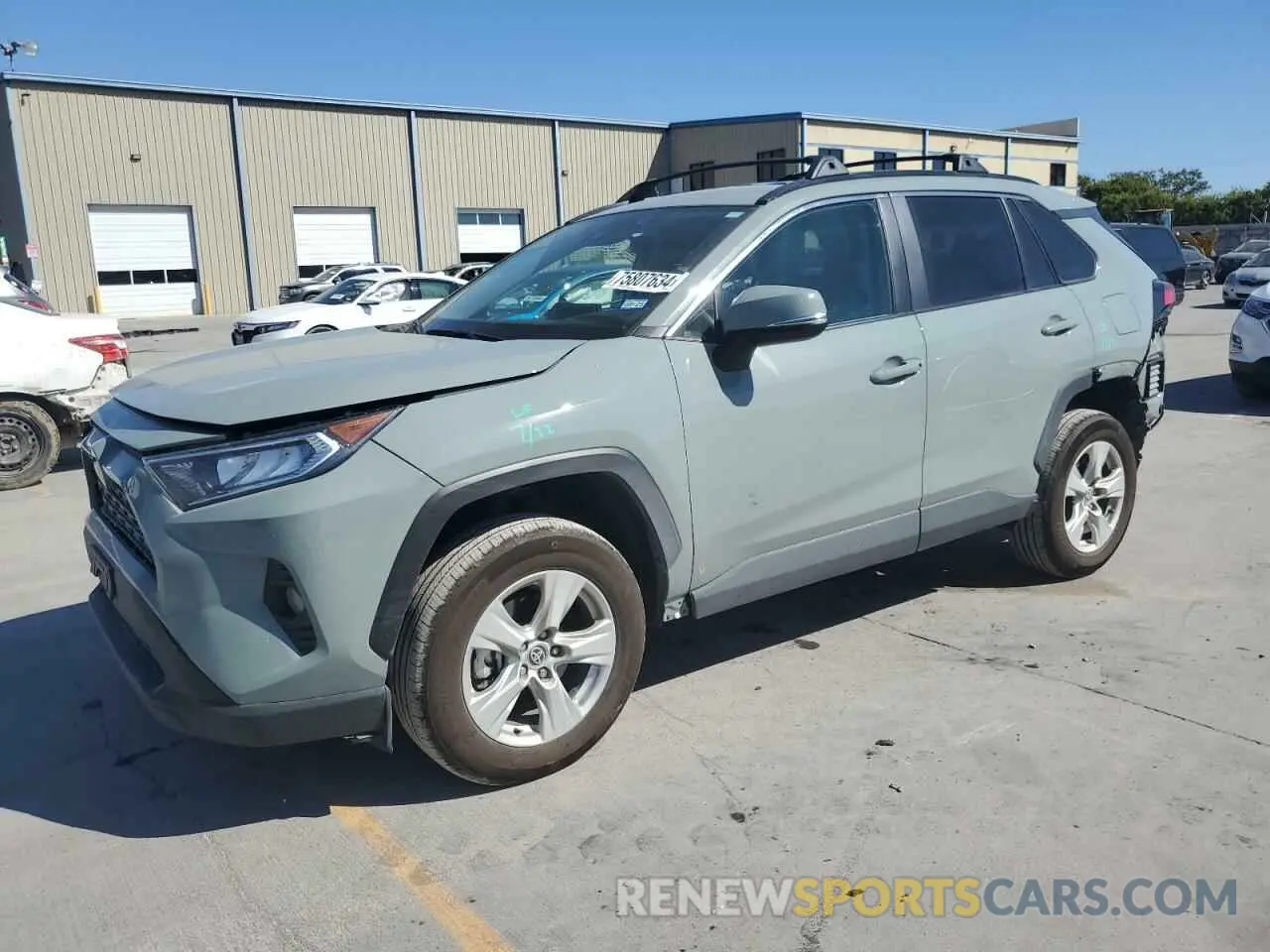 1 Photograph of a damaged car 2T3P1RFV6MW229903 TOYOTA RAV4 2021