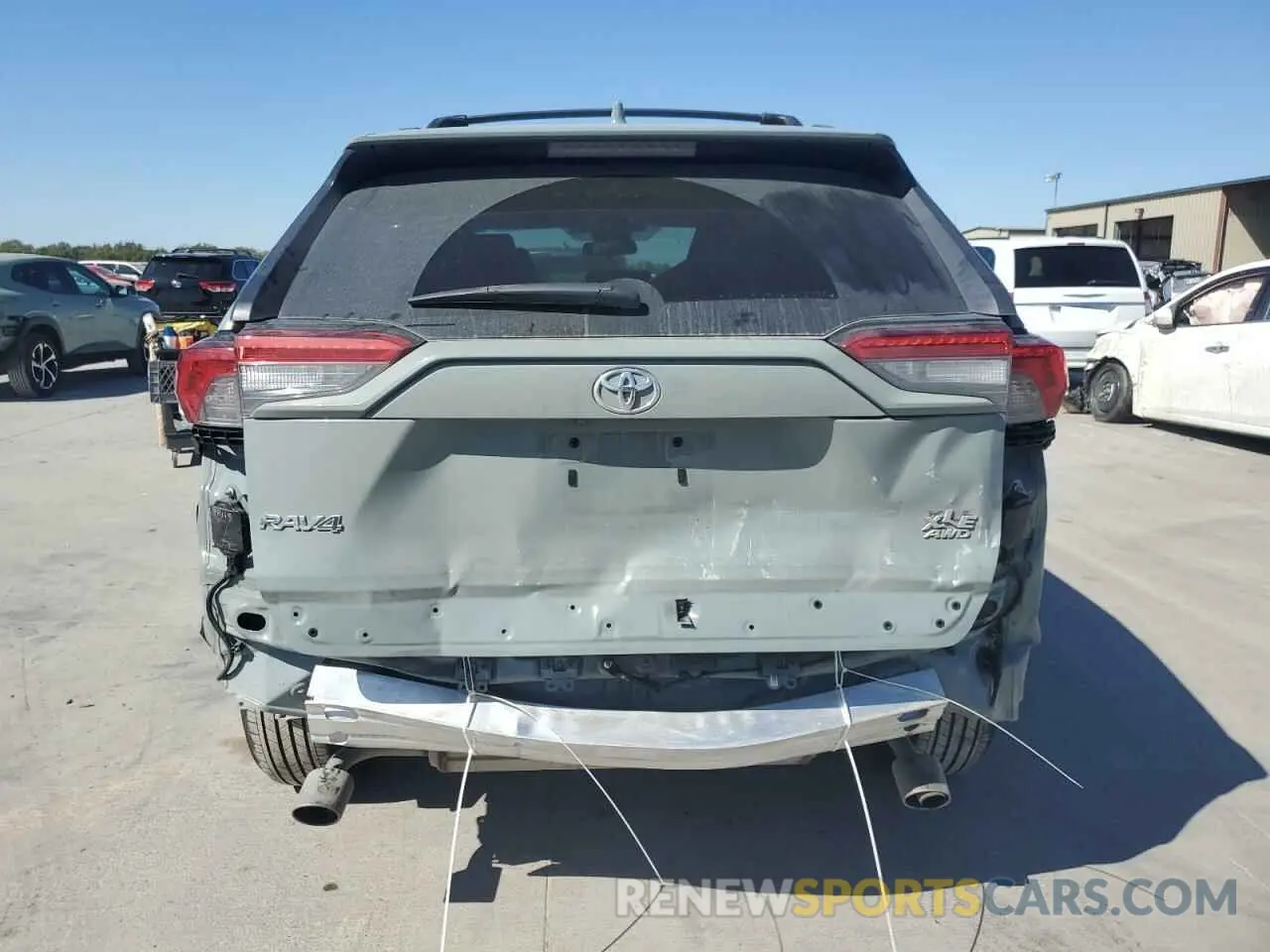 6 Photograph of a damaged car 2T3P1RFV6MW229903 TOYOTA RAV4 2021