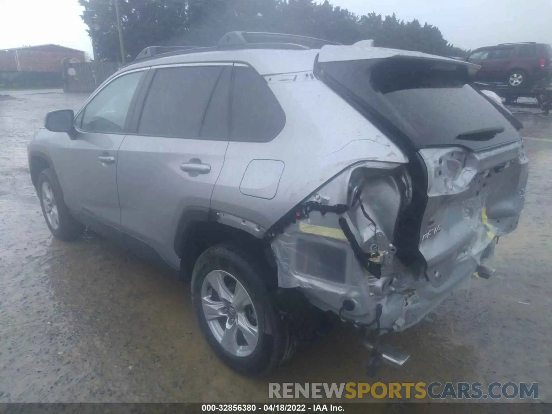 3 Photograph of a damaged car 2T3P1RFV7MC146272 TOYOTA RAV4 2021