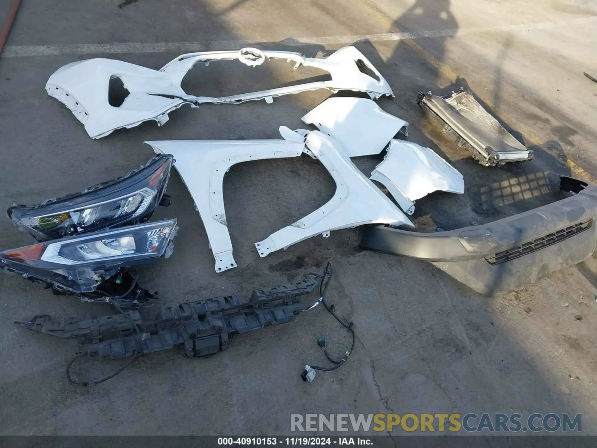 12 Photograph of a damaged car 2T3P1RFV7MC151598 TOYOTA RAV4 2021