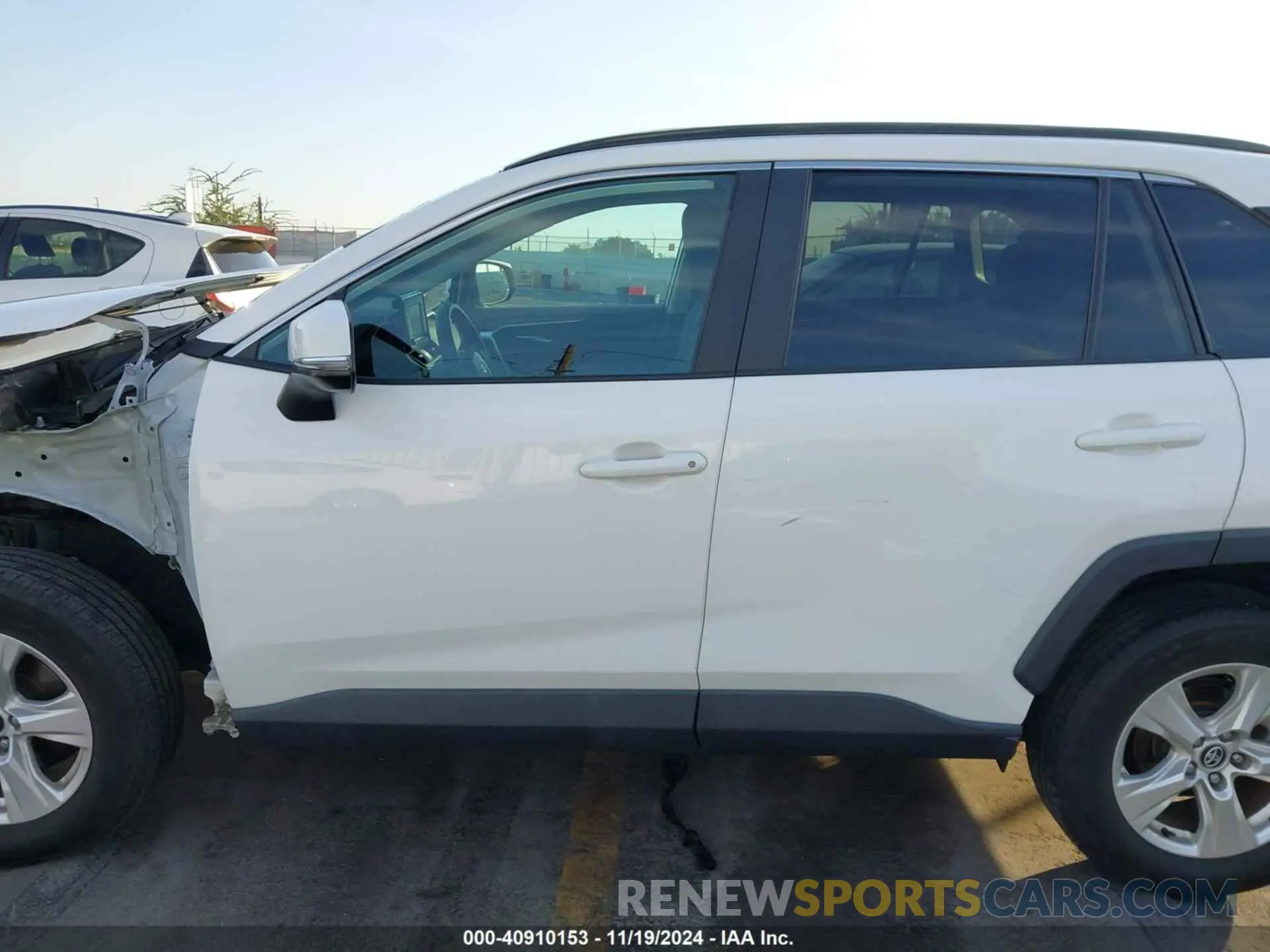 15 Photograph of a damaged car 2T3P1RFV7MC151598 TOYOTA RAV4 2021