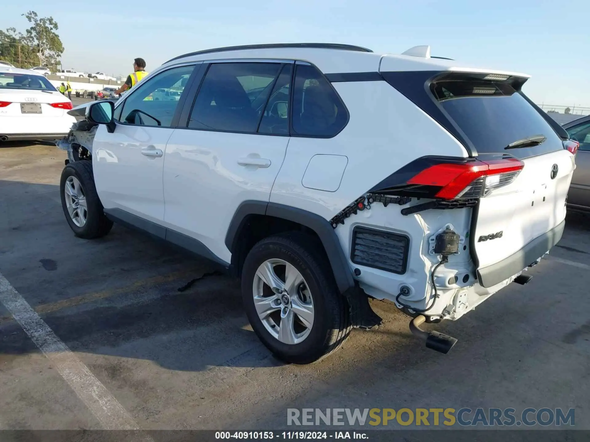 3 Photograph of a damaged car 2T3P1RFV7MC151598 TOYOTA RAV4 2021
