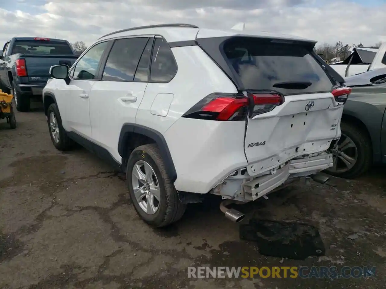 3 Photograph of a damaged car 2T3P1RFV7MC159538 TOYOTA RAV4 2021