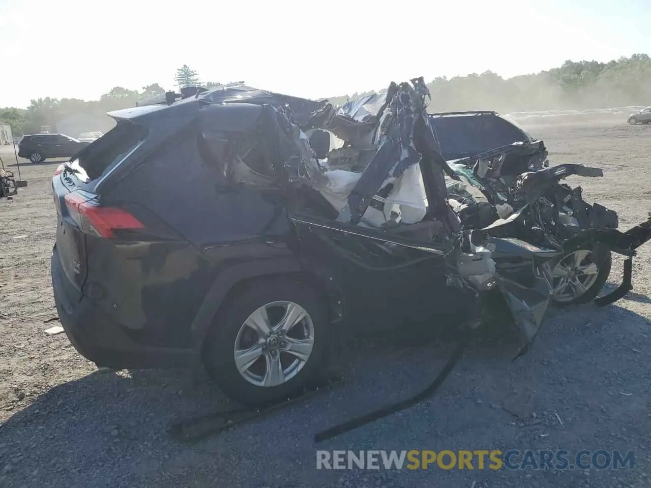 3 Photograph of a damaged car 2T3P1RFV7MC186285 TOYOTA RAV4 2021