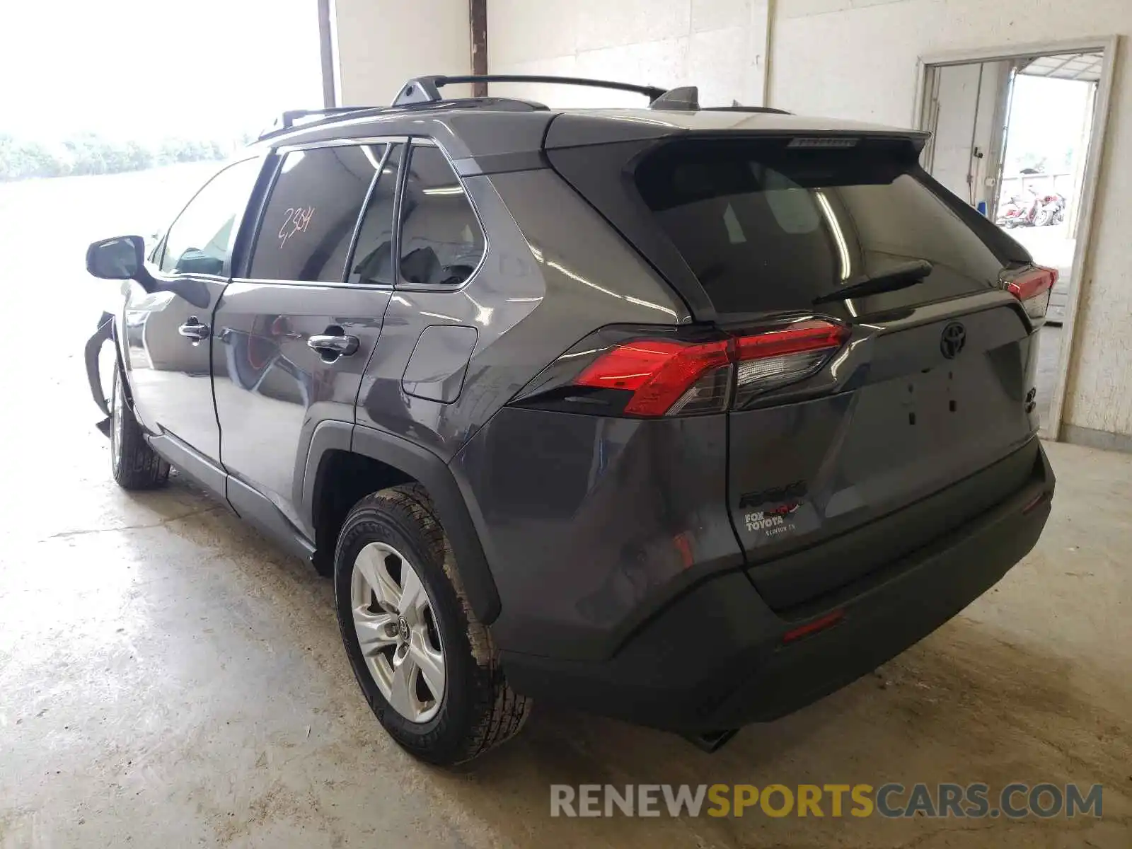 3 Photograph of a damaged car 2T3P1RFV7MC204025 TOYOTA RAV4 2021