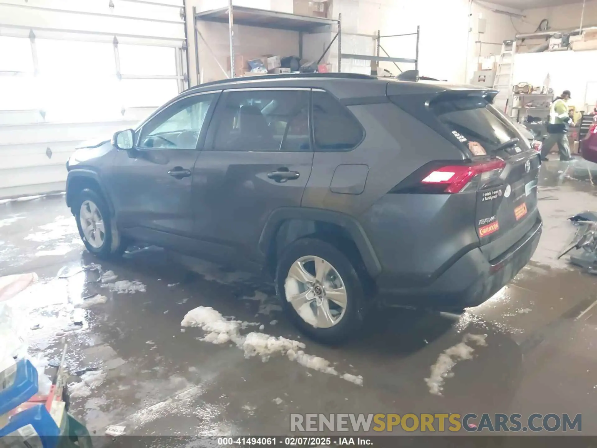 3 Photograph of a damaged car 2T3P1RFV7MC218510 TOYOTA RAV4 2021