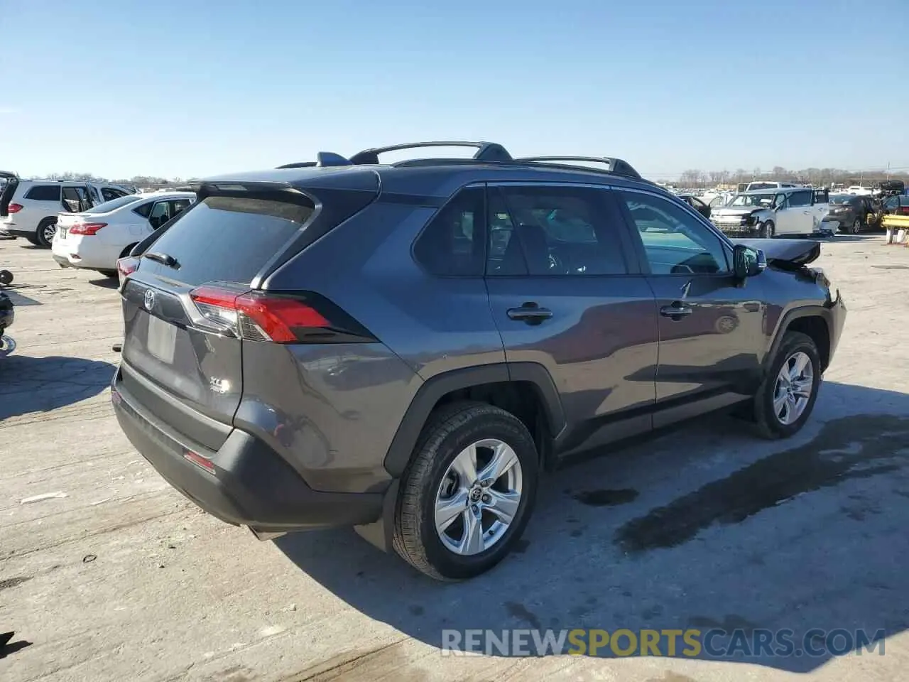 3 Photograph of a damaged car 2T3P1RFV7MC247313 TOYOTA RAV4 2021