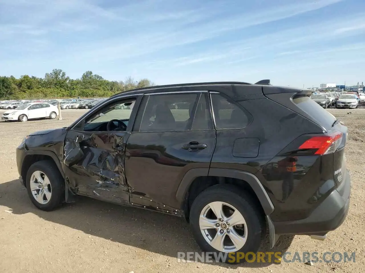2 Photograph of a damaged car 2T3P1RFV7MC248042 TOYOTA RAV4 2021