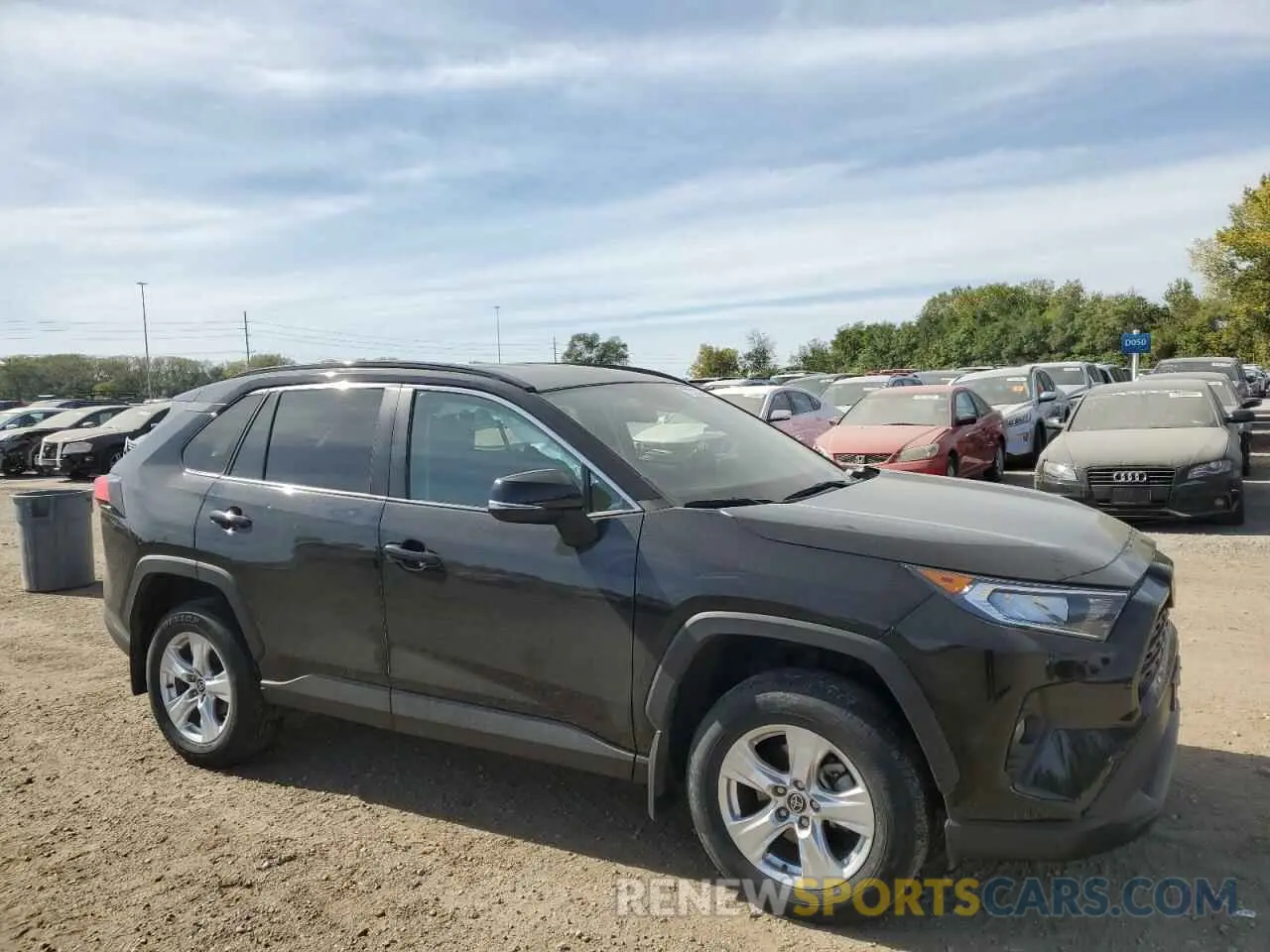 4 Photograph of a damaged car 2T3P1RFV7MC248042 TOYOTA RAV4 2021