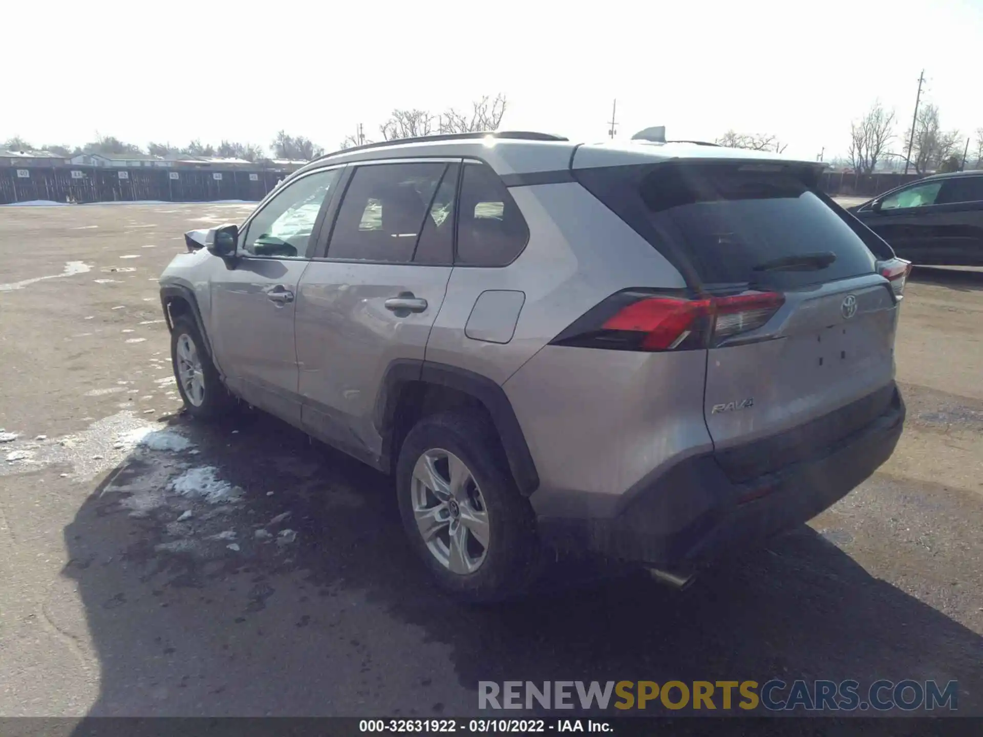 3 Photograph of a damaged car 2T3P1RFV7MW144701 TOYOTA RAV4 2021