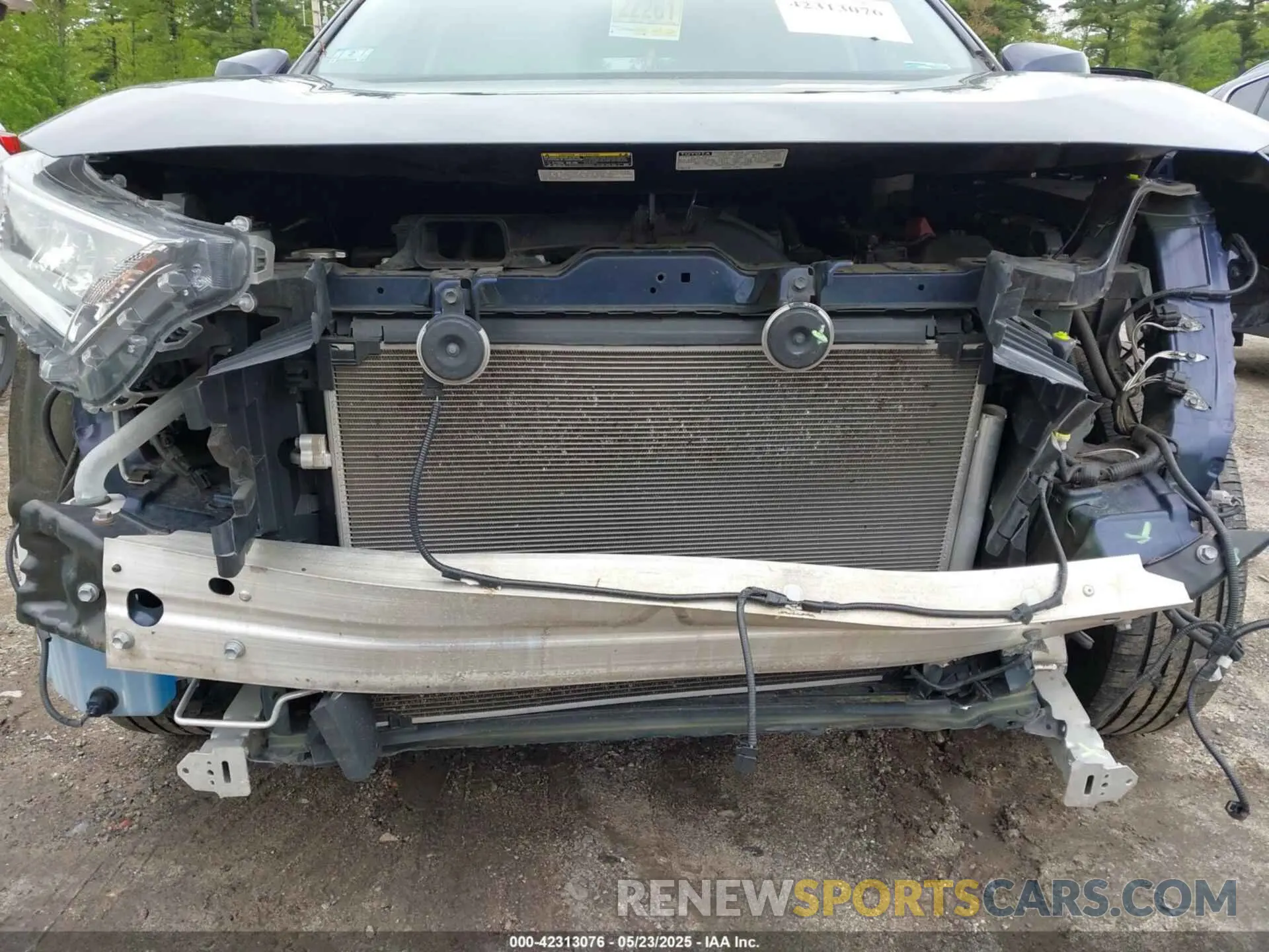 18 Photograph of a damaged car 2T3P1RFV7MW154418 TOYOTA RAV4 2021