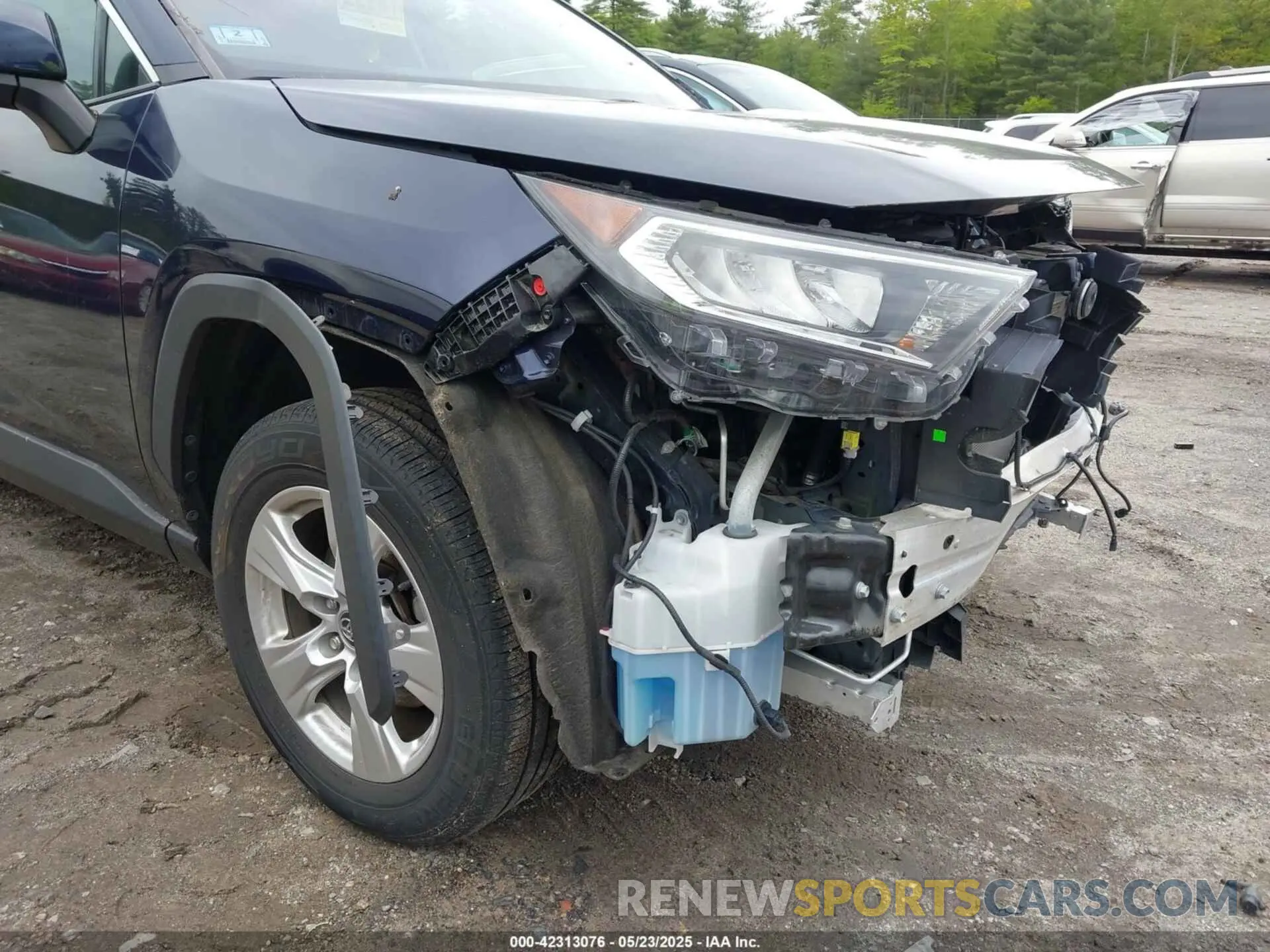 19 Photograph of a damaged car 2T3P1RFV7MW154418 TOYOTA RAV4 2021