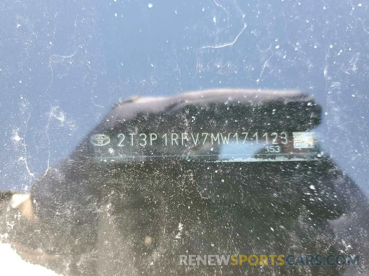 13 Photograph of a damaged car 2T3P1RFV7MW171123 TOYOTA RAV4 2021