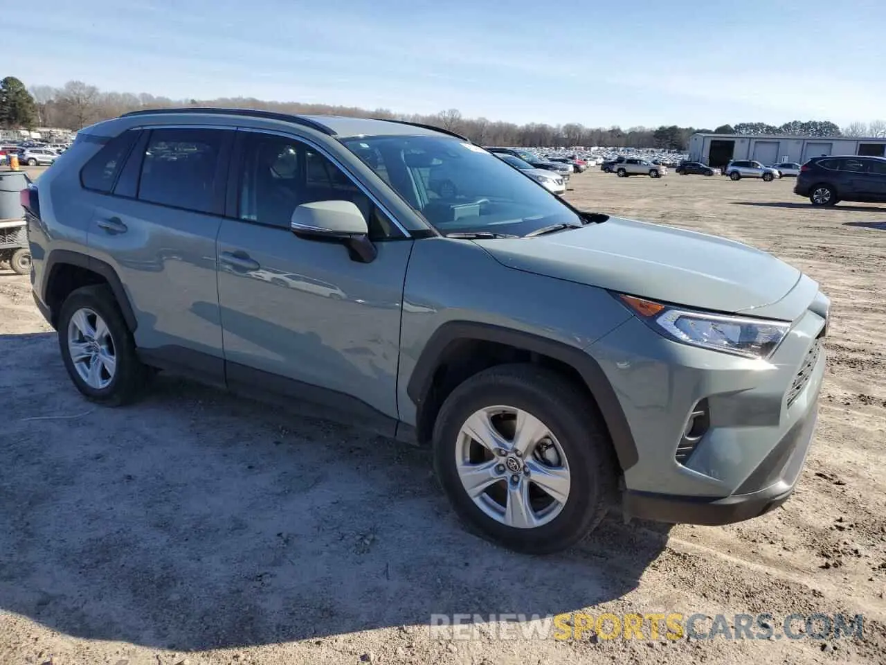 4 Photograph of a damaged car 2T3P1RFV7MW171123 TOYOTA RAV4 2021