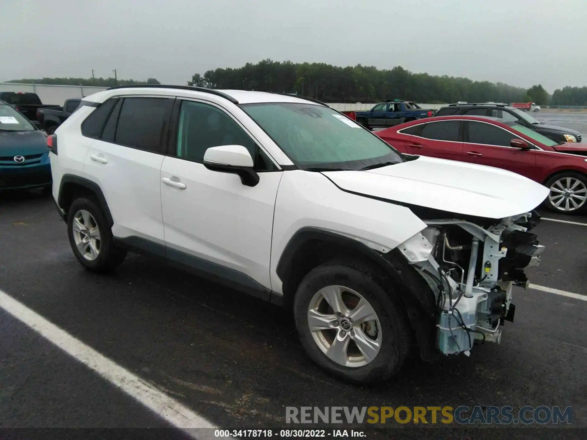 1 Photograph of a damaged car 2T3P1RFV7MW182378 TOYOTA RAV4 2021