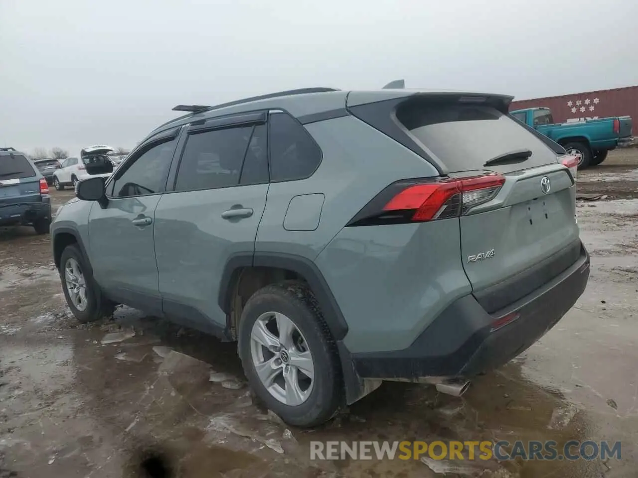 2 Photograph of a damaged car 2T3P1RFV7MW192621 TOYOTA RAV4 2021