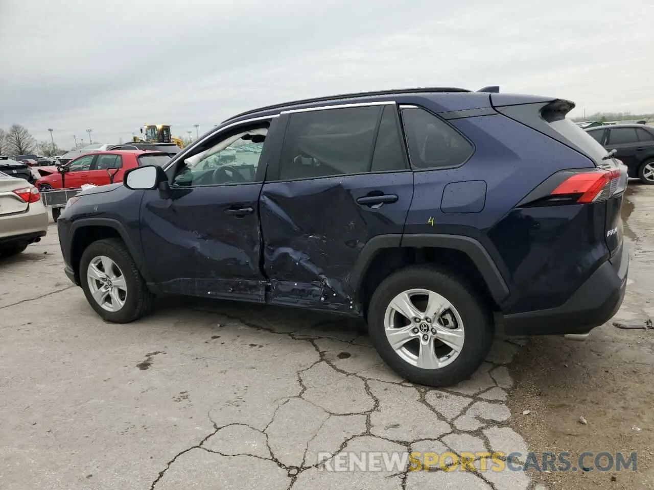 2 Photograph of a damaged car 2T3P1RFV7MW196605 TOYOTA RAV4 2021