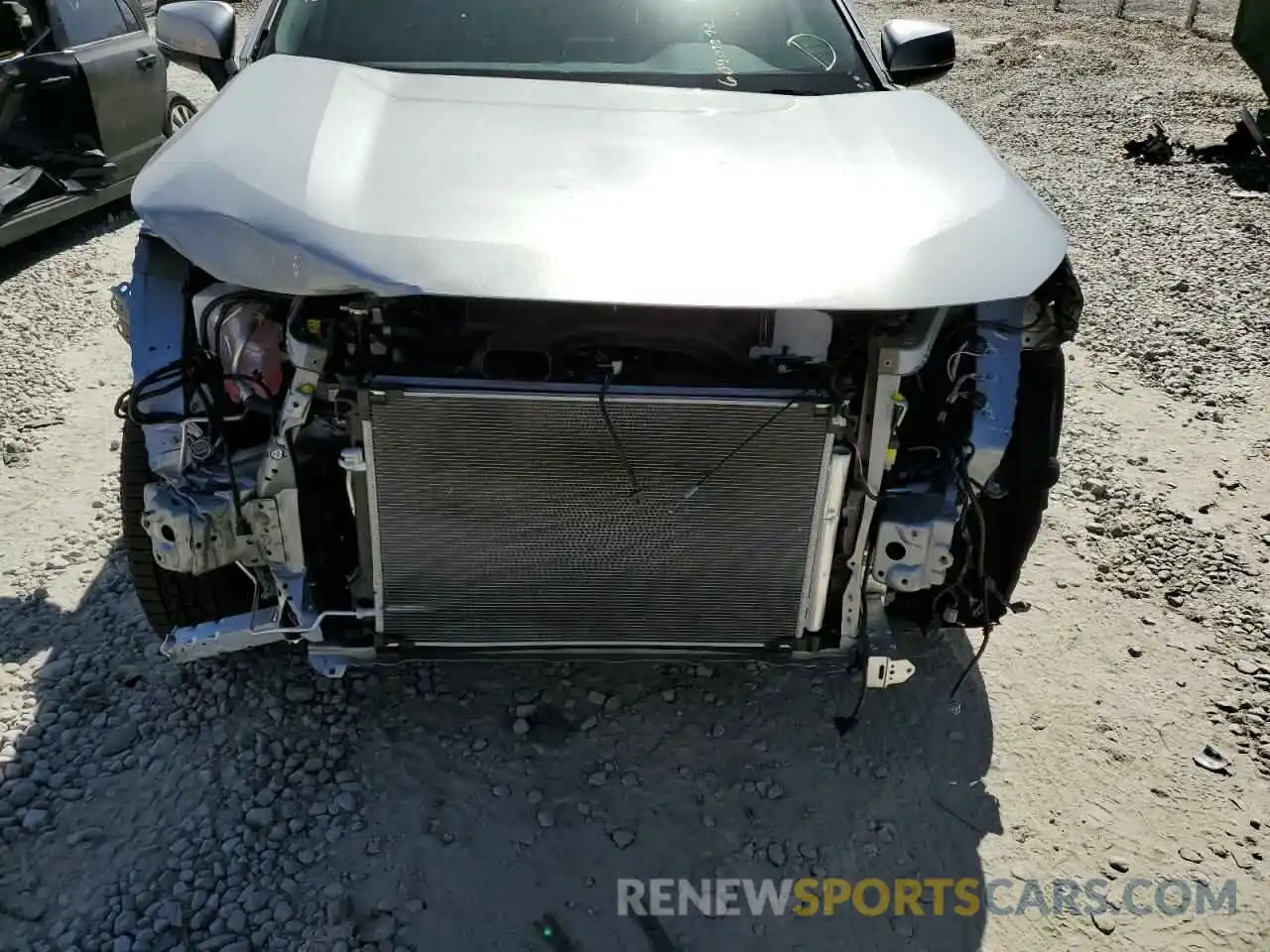 9 Photograph of a damaged car 2T3P1RFV7MW226556 TOYOTA RAV4 2021