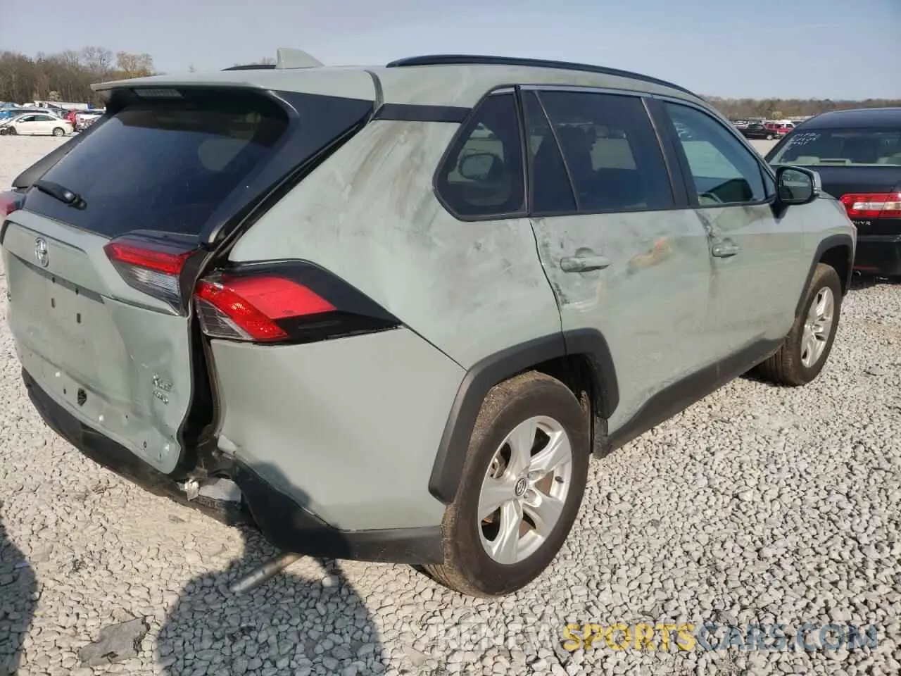 4 Photograph of a damaged car 2T3P1RFV8MC148869 TOYOTA RAV4 2021